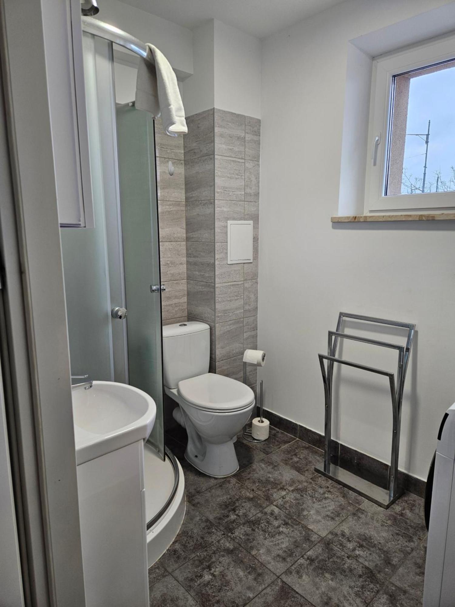 Prudentia Apartments Sawa Варшава Екстериор снимка